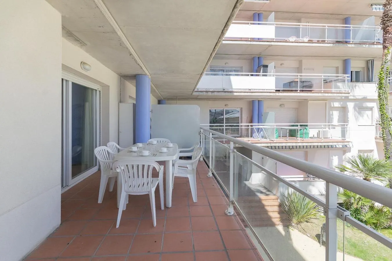 Bonito Aparatamento Con Vistas A La Piscina Av-70 Roses Appartamento